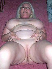 Horny Grannies:This site dedicated to older and mature women addicted to sex.