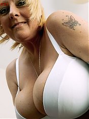 Unique Sexy Girls - A Collection of Unique Girls with Unique Parts
