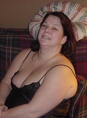 Plump Wives - Exclusive Amateur BBW pics
