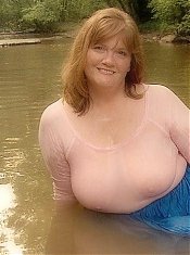 Plump Wives - Exclusive Amateur BBW pics